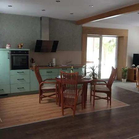 شقة Direkt Am Potzlower Potzlow